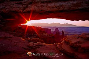 Mesa  Arch